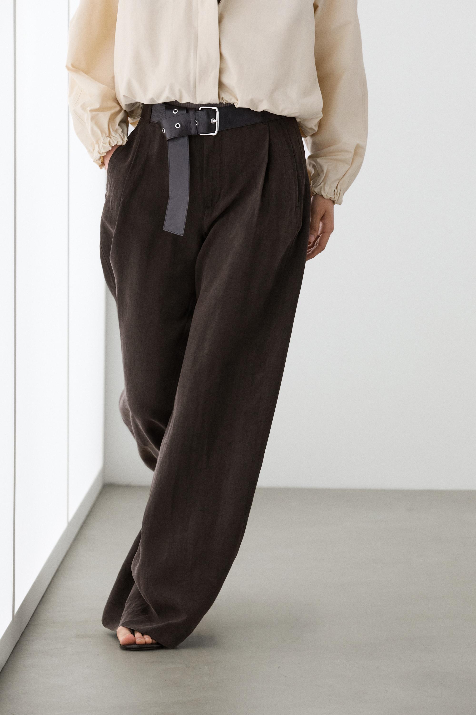 Pantalon fluide wide leg à pinces